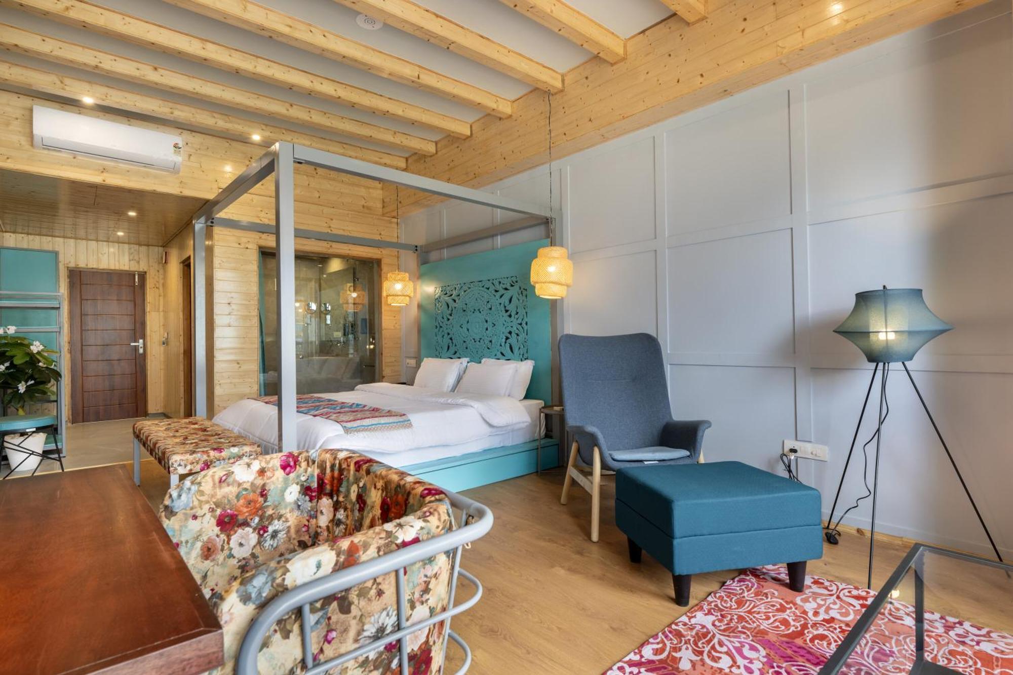 Hotel Echor Himalayan Heights Luxe Manali Exterior foto