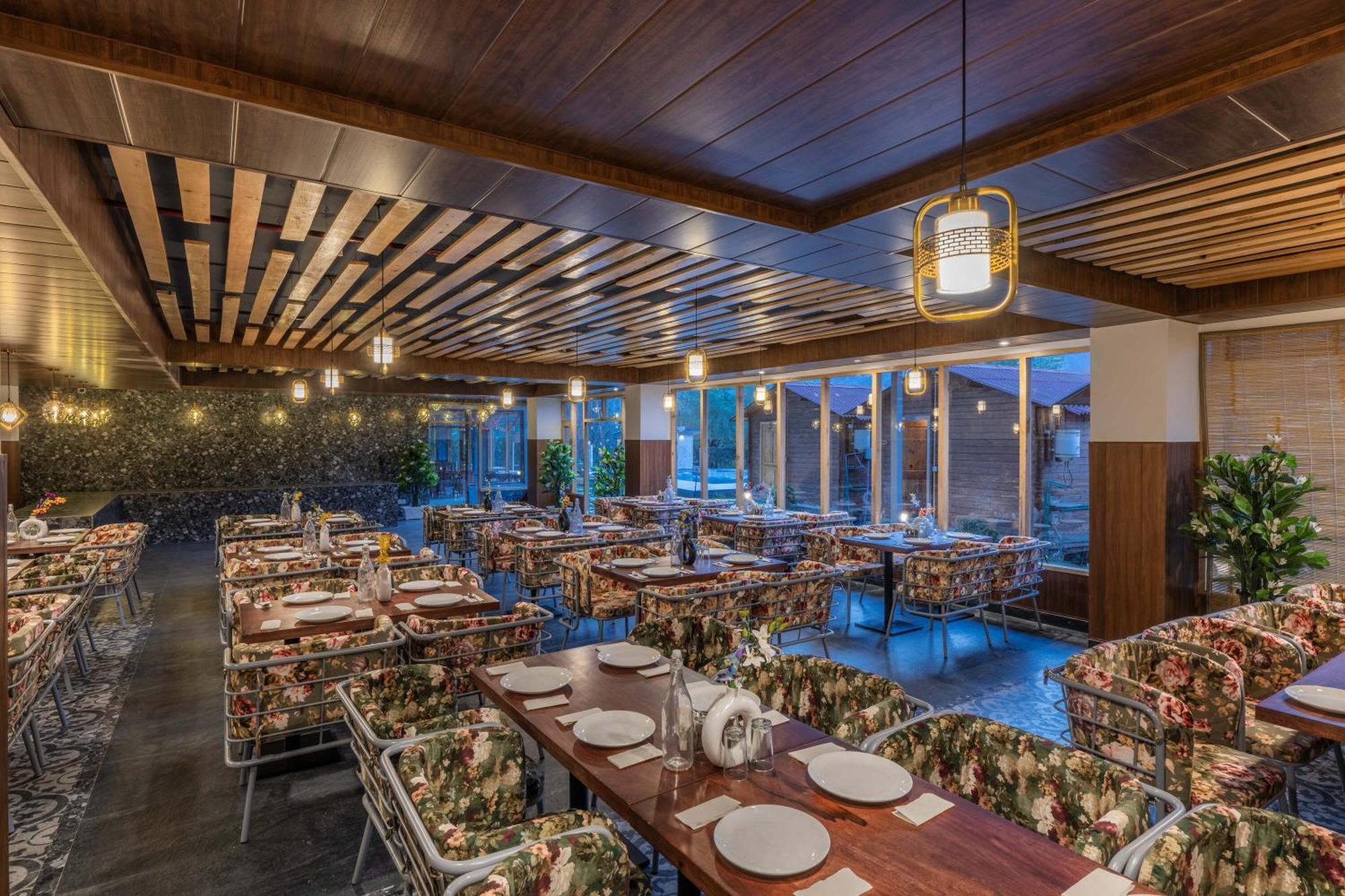 Hotel Echor Himalayan Heights Luxe Manali Exterior foto
